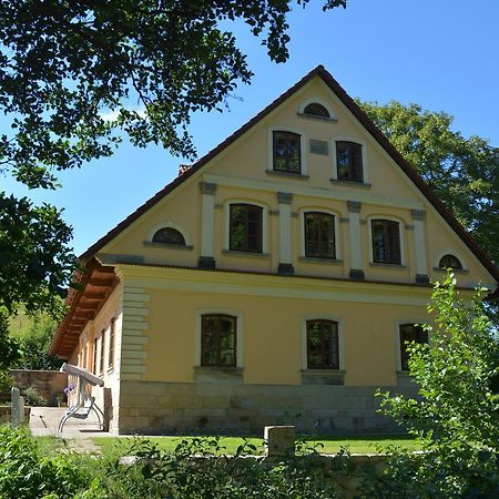 Belsky Dvur Hotel Bely Exterior photo